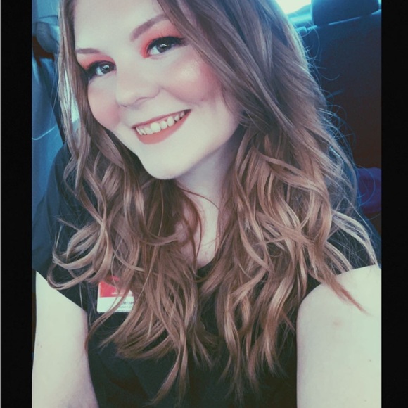 Meet your Posher, Dharma - Picture 4 of 10